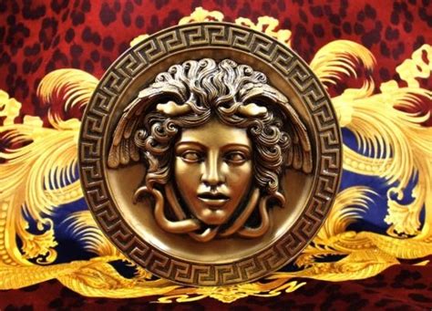 meduda versace|why does versace use medusa.